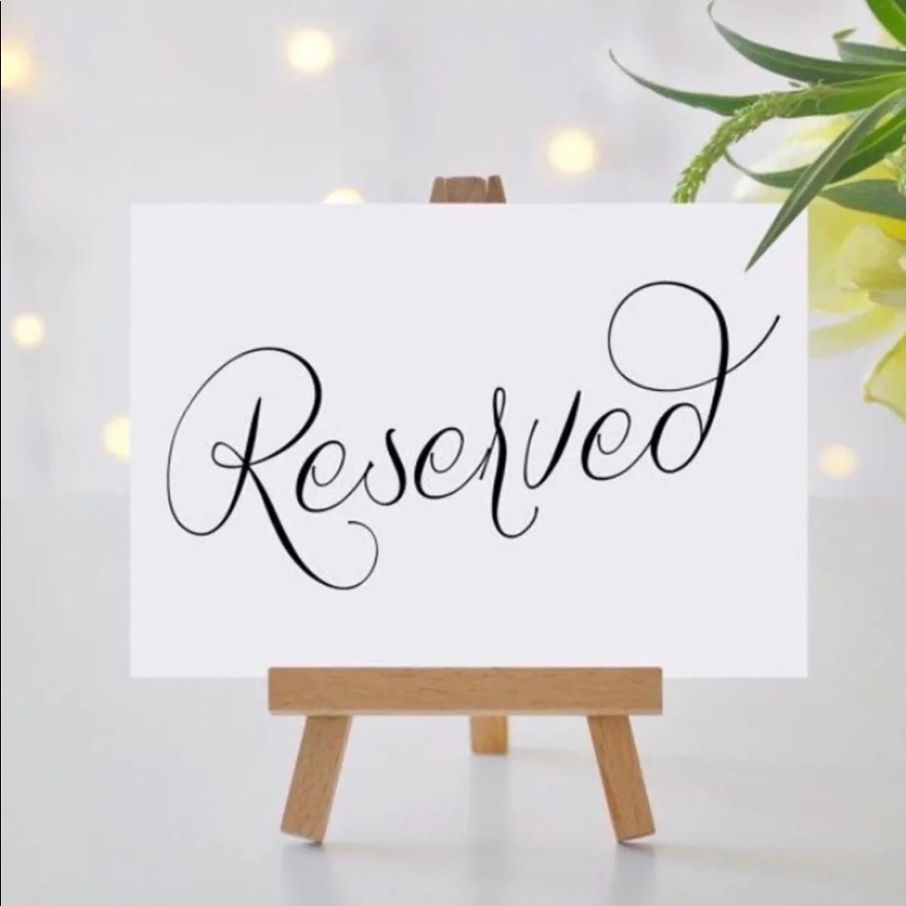 Reserved listing 💕